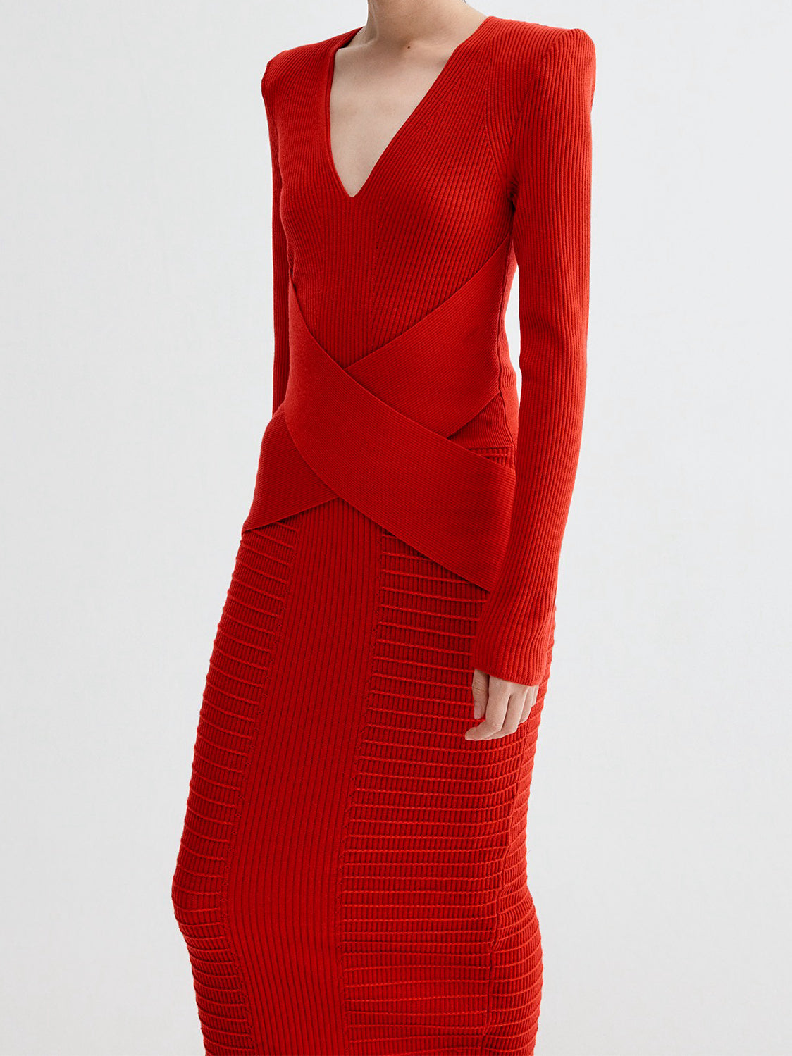 Pre-order Bodycon knit maxi dress in red